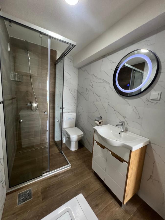 Azzure Apartment Ülgün Dış mekan fotoğraf