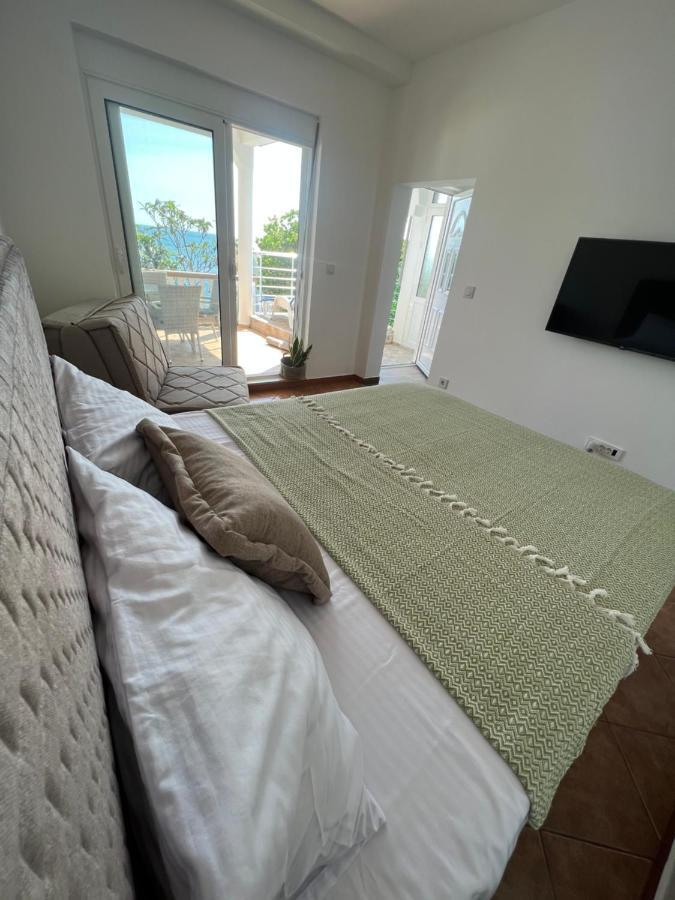 Azzure Apartment Ülgün Dış mekan fotoğraf